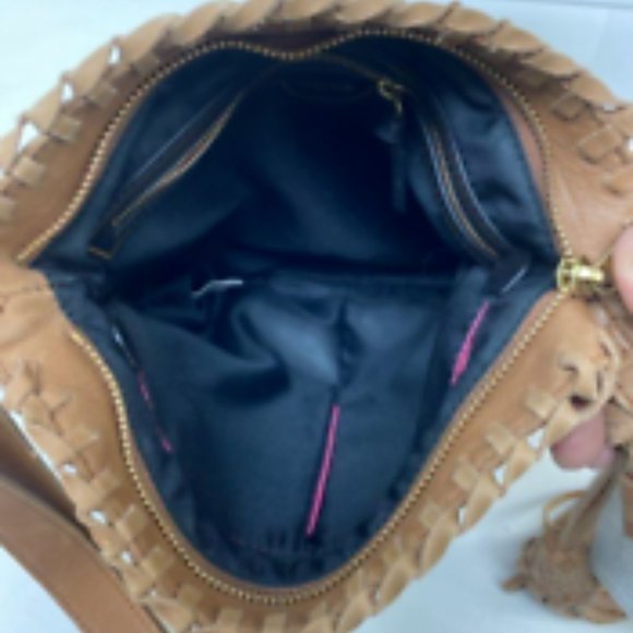 The Sak Women's Beige Leather Adjustable Strap Crossbody Shoulder Handbag Purse - Picture 3 of 6